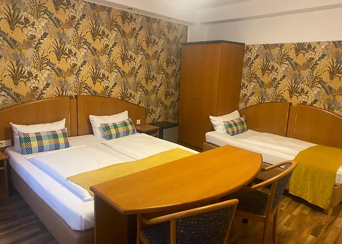 Condor Hotel