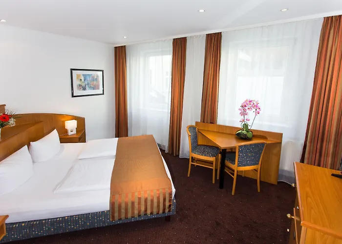 Condor 3* Hambourg