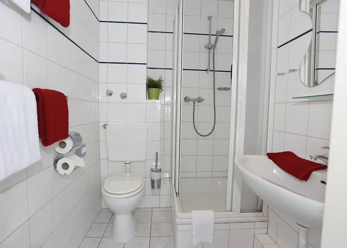 Hotel Condor 3*